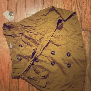Tan skirt with buttons